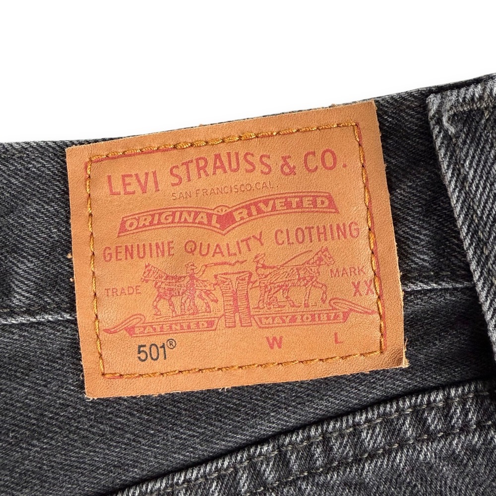 Levi's Denim Shorts Womens 28 Black 501 Button Fly Cut Off Distressed Frayed - Picture 8 of 12